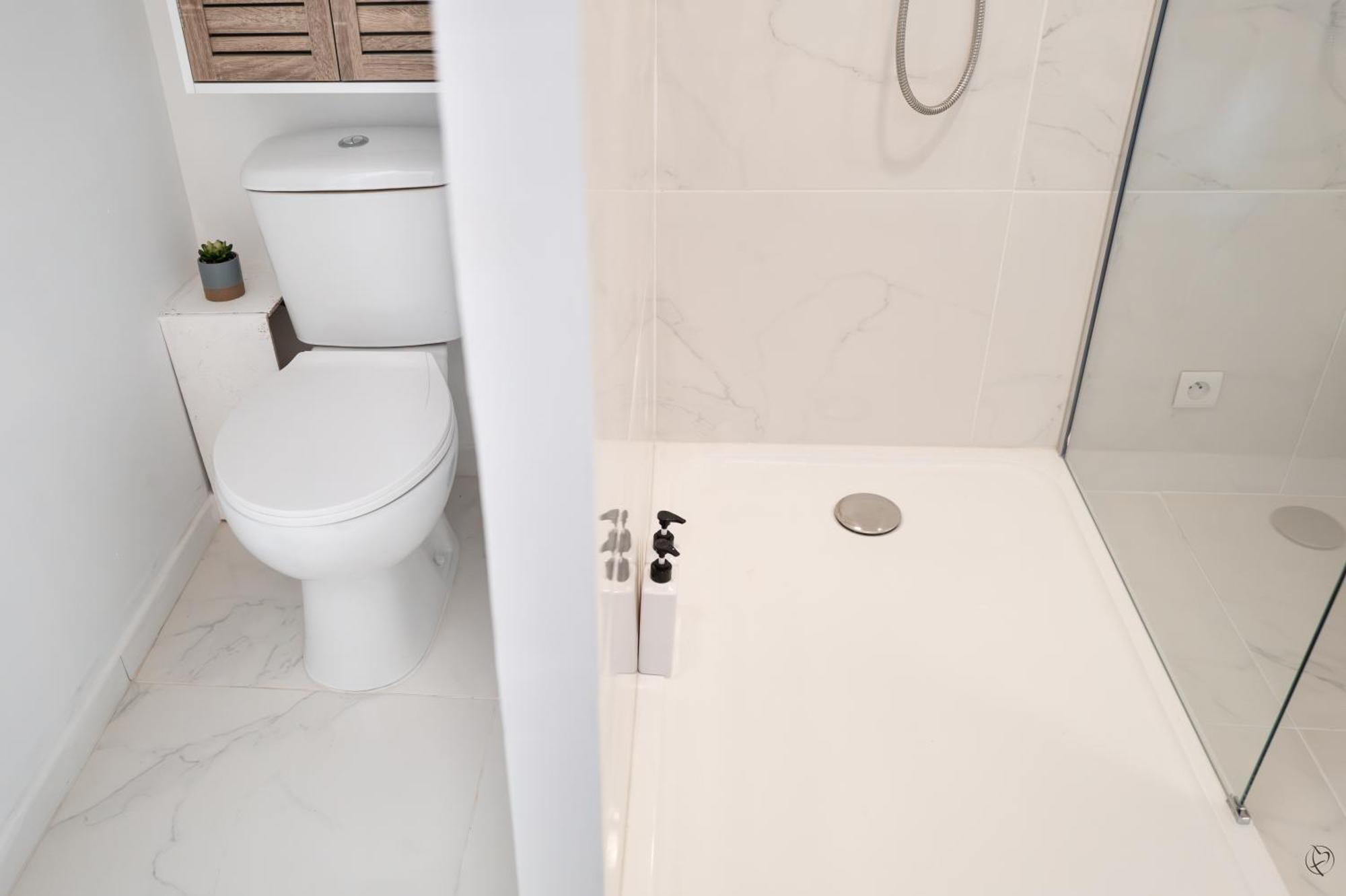 Orange Sunset Apartment ดรากิญญ็อง ภายนอก รูปภาพ