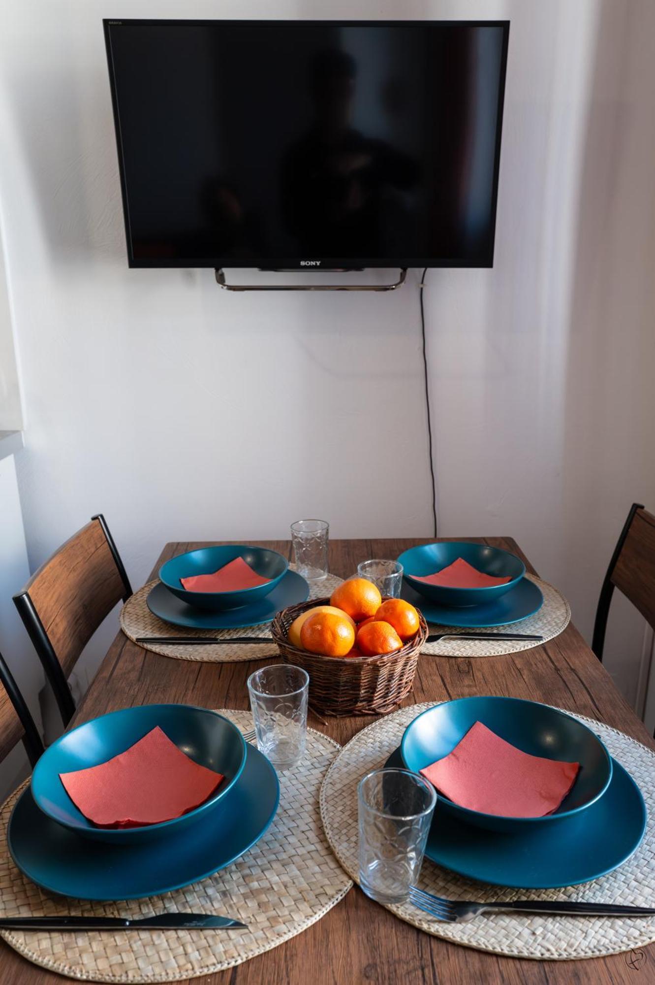 Orange Sunset Apartment ดรากิญญ็อง ภายนอก รูปภาพ