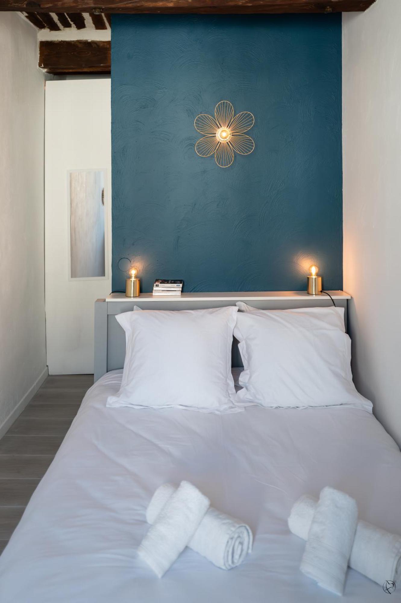 Orange Sunset Apartment ดรากิญญ็อง ภายนอก รูปภาพ